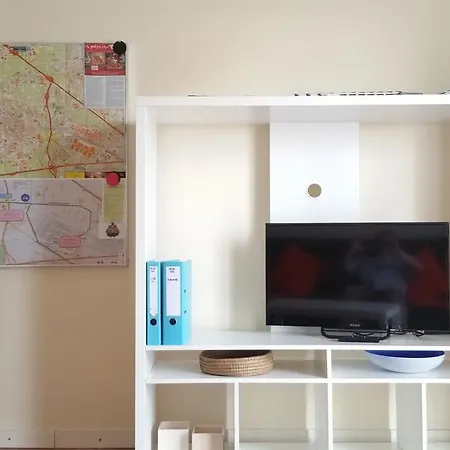 Felbi Apartmán Rho